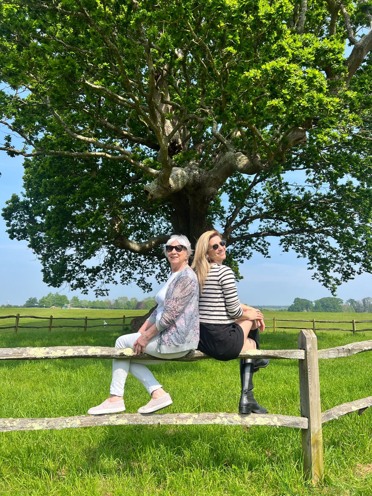 "Моя найкраща подружка і радник". Українські зірки поділились найтеплішими спогадами про маму